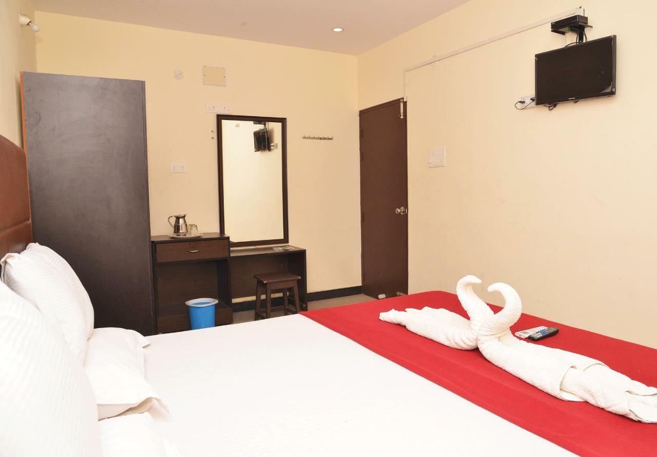 Krish Residency Hotel 3*