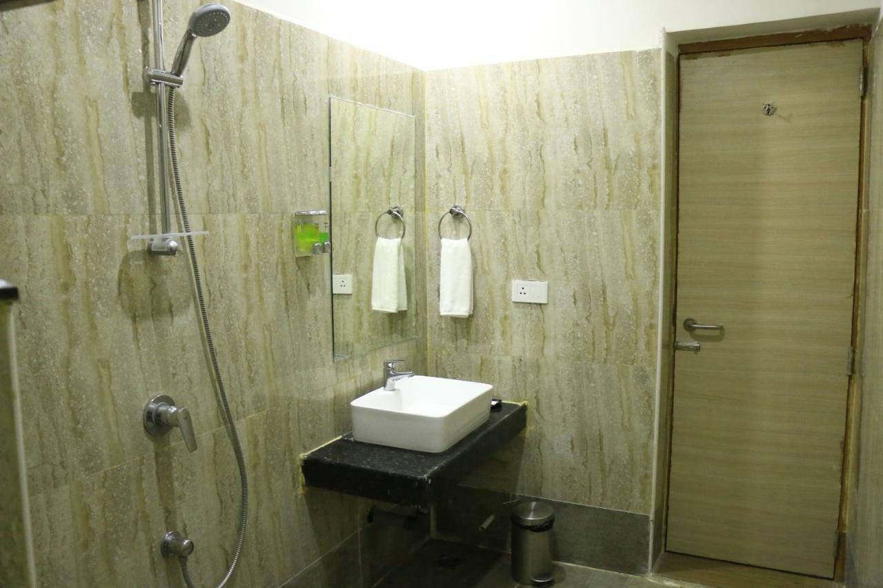 Cosmopolitan Hotel Madurai