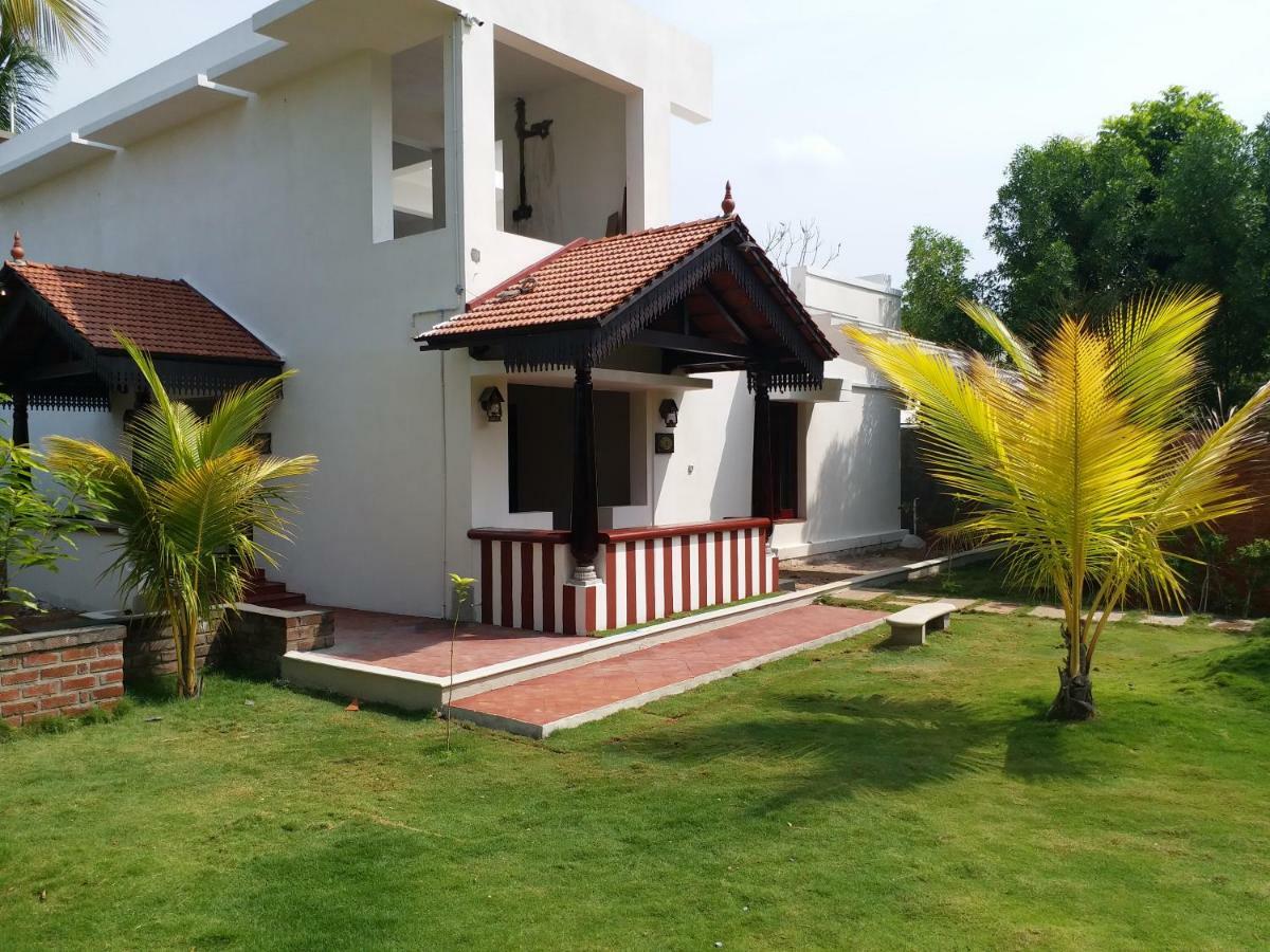 Mount Retreat - Resort