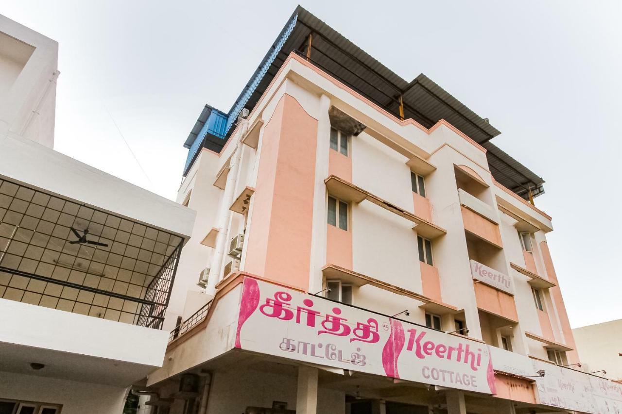 Oyo 48250 Keerthi