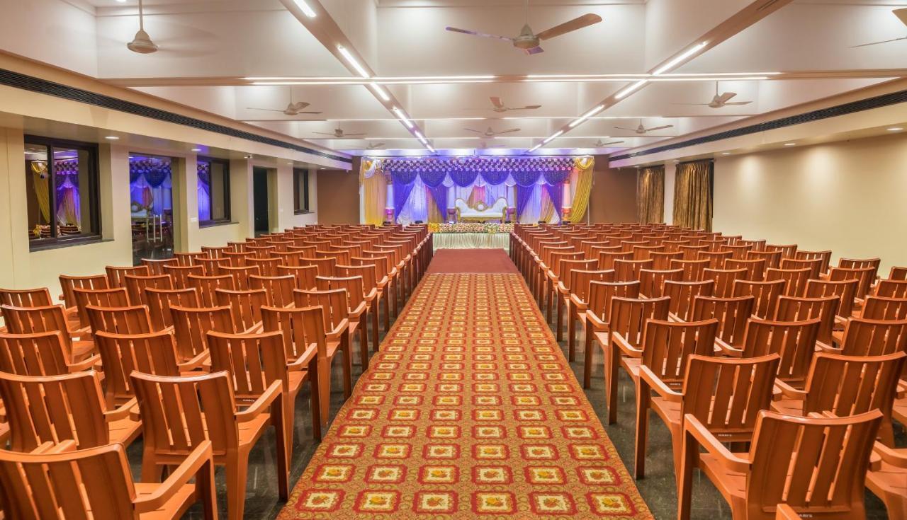 Haris Hotel