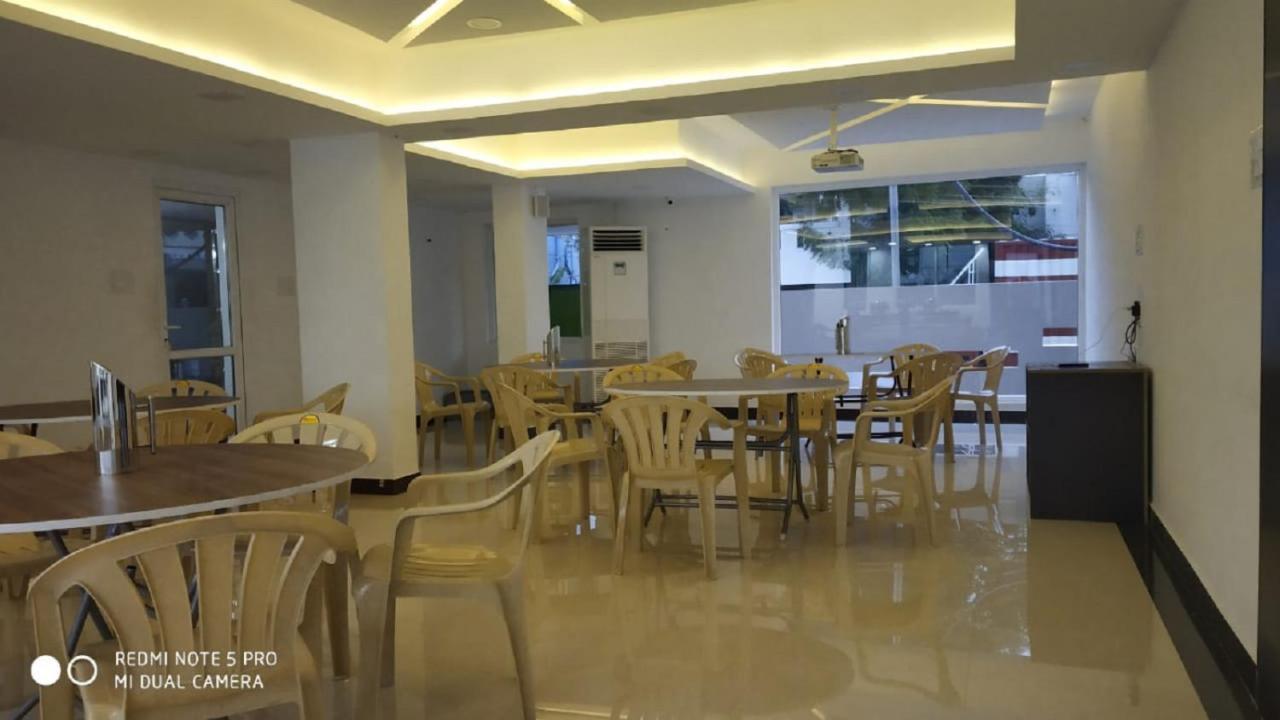 Viswa Residency By Azalea Hotel