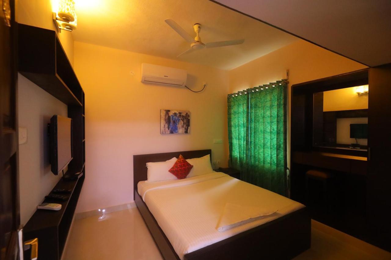 Hotel Kfour & Private Limited Madurai